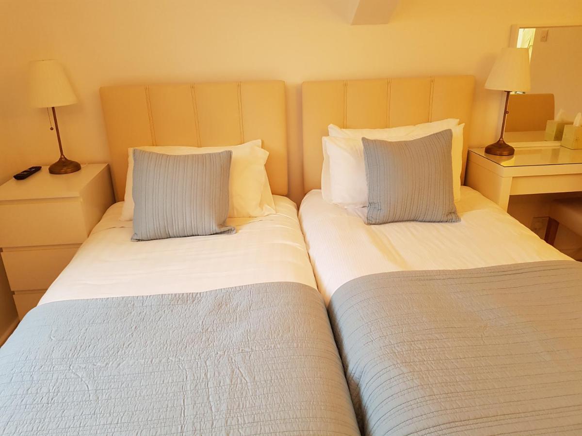Cringleford Guest House 4*