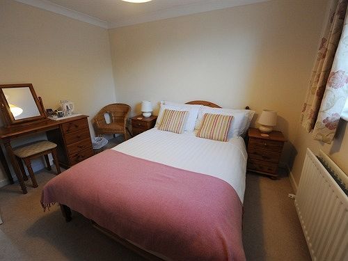 Cringleford Guest House 4*